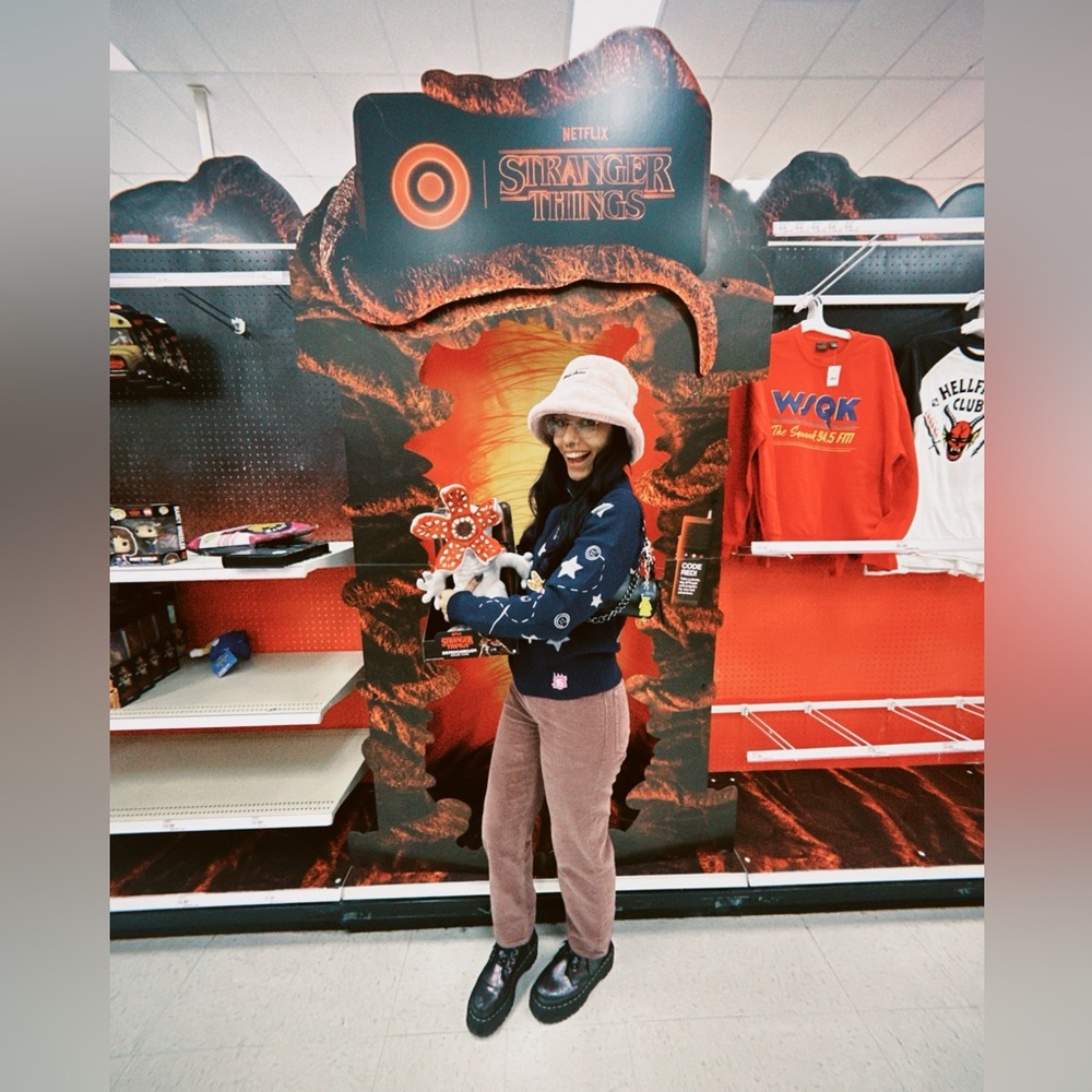 Meet your Posher, Kiara🕷️🕸️🖤